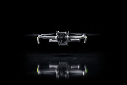 DJI Mini 3 - Drone Caméra 4K HDR 249g avec DJI RC 38 Min