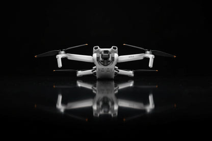 DJI Mini 3 - Drone Caméra 4K HDR 249g avec DJI RC 38 Min