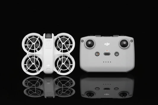Drone DJI NEO Fly More Combo 4K Stabilisé Suivi IA - Mini Drone FPV Décollage Paume - Kit Complet 3 Batteries